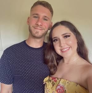 Meet your Posher, Briana